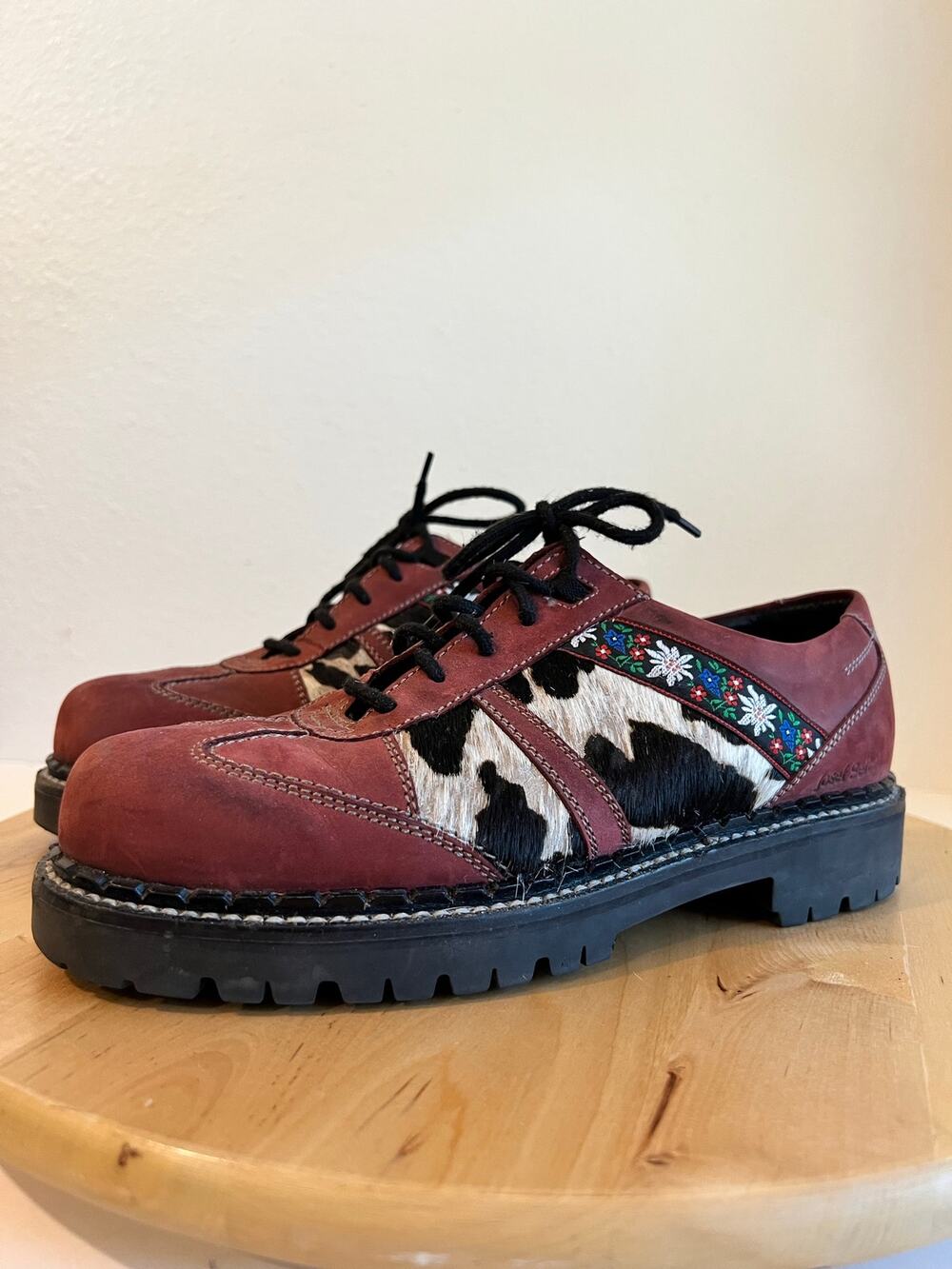 Josef Seibel German Made Genuine Leather Cowhide Folk Chunky Shoe Size 39